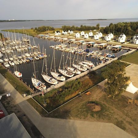 Meerblick Auf Usedom Direkt Im Yachthafen Peenemunde Bagian luar foto
